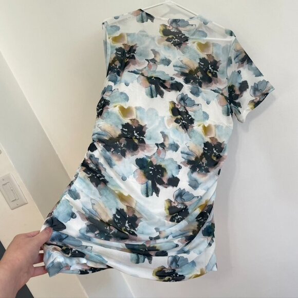 NEW NWT TORRID 2 Plus Size Stretch Mesh Crew Neck Ruched Top Watercolor Floral - Picture 15 of 15